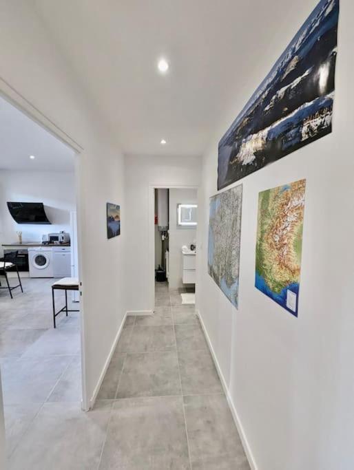 Magnifique T2 Refait A Neuf - Calme & Tout Equipe Avec Parking Grenoble Exterior photo
